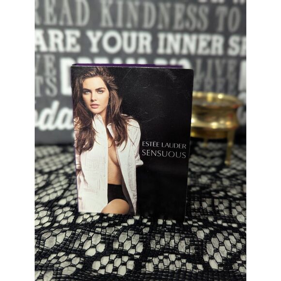 🥚3/30 Estée Lauder Sensuous Mini Travel Perfume 0.05 oz | 2 mL - Picture 4 of 4